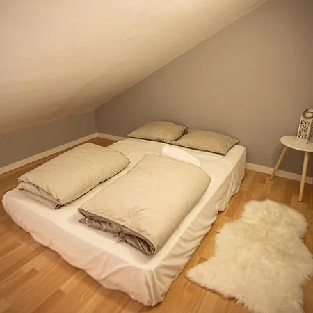 Laguna Apartment