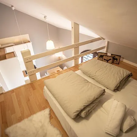 Laguna * Sierra Nevada